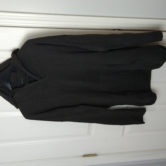 Cyrus Sweaters - $Cyrus dark grey hooded pullover lightweight pocket ribbed sleeve sweater Size S